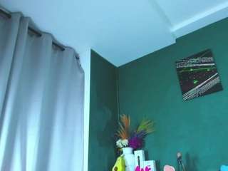 evaa-grey Live Webcam on CamSoda