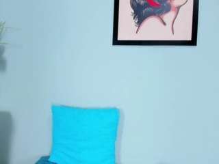 evaa-grey Live Webcam on CamSoda