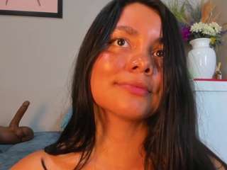 evaa-grey webcam model