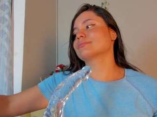 evaa-grey Live Webcam on CamSoda