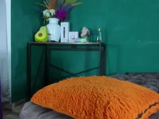 evaa-grey's Live Sex Cam Show