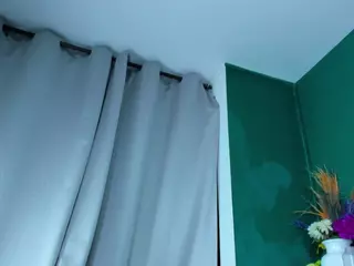 evaa-grey's Live Sex Cam Show