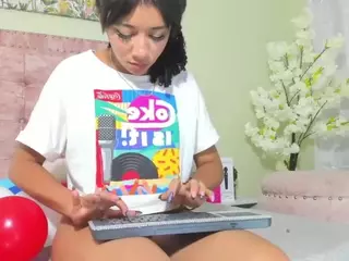 HellenRossi's Live Sex Cam Show
