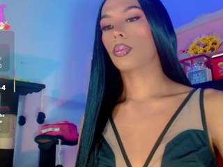 karoll-scoott's CamSoda show and profile