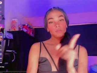 karoll-scoott Live Webcam on CamSoda