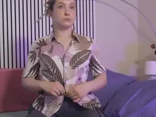 Saint-vicious's Live Sex Cam Show