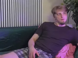 Saint-vicious's Live Sex Cam Show