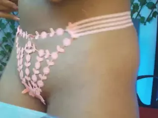 AriadnaBrow's Live Sex Cam Show