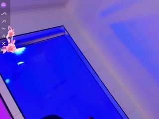 Nicol_gill live cam preview