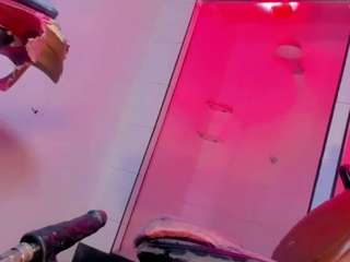 Nicol_gill live cam preview