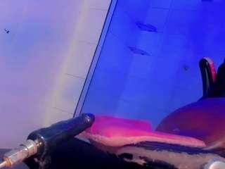 Nicol_gill live cam preview