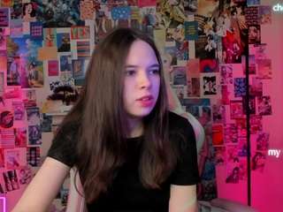 chio-mio Live Webcam on CamSoda