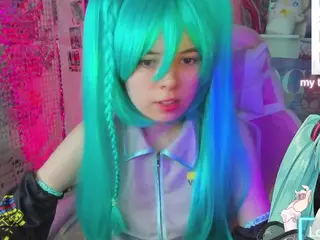 Chio-Mio's Live Sex Cam Show