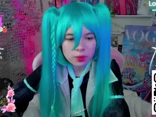 Chio-Mio's Live Sex Cam Show