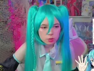 Chio-Mio's Live Sex Cam Show