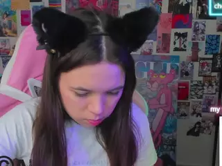 Chio-Mio's Live Sex Cam Show