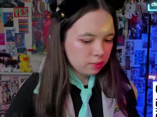Chio-Mio's Live Sex Cam Show