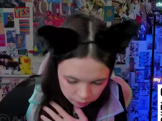 Chio-Mio's Live Sex Cam Show