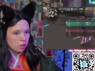 Chio-Mio's Live Sex Cam Show