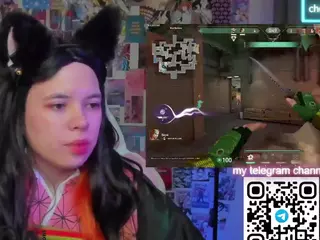 Chio-Mio's Live Sex Cam Show