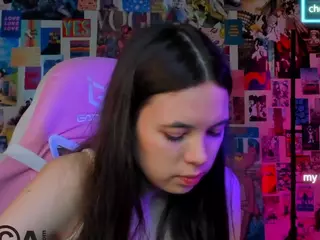 Chio-Mio's Live Sex Cam Show
