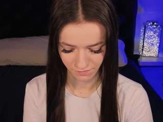 elizzzza live cam profile