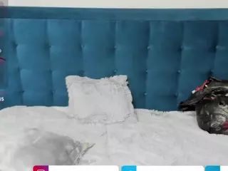 hannasohiia's Live Sex Cam Show