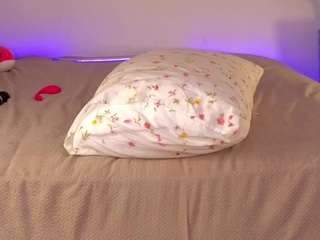  nicolehampton chat room