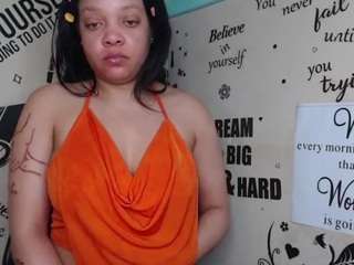 redbonelolly webcam model