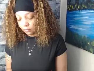 REDBONELOLLY's Live Sex Cam Show