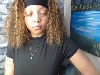 REDBONELOLLY's Live Sex Cam Show
