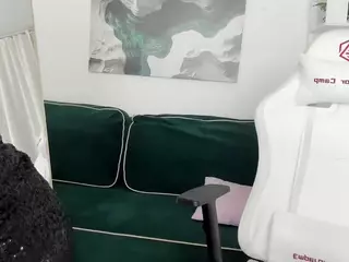 Selena-Rosse1's Live Sex Cam Show