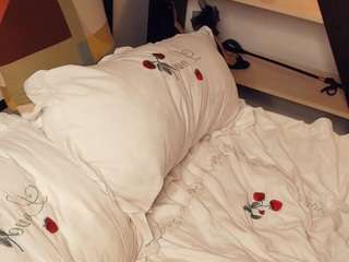 catherinedeep webcam