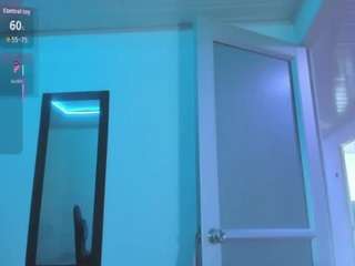 charis-bellota webcam model