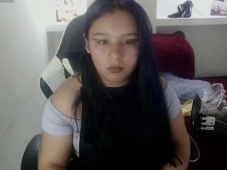 charis-bellota Live Webcam on CamSoda