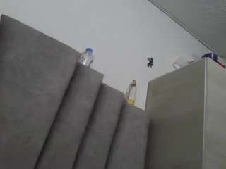 charis-bellota live cam preview