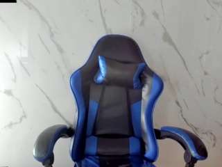 charis-bellota live cam preview