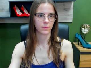 megidesire Live Webcam on CamSoda