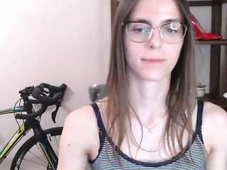 megidesire Live Webcam on CamSoda