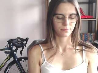 megidesire Live Webcam on CamSoda