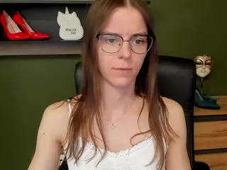MegiDesire's Live Sex Cam Show