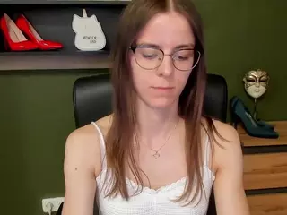 MegiDesire's Live Sex Cam Show