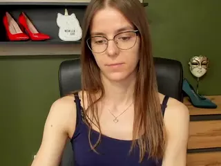 MegiDesire's Live Sex Cam Show