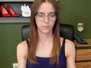 MegiDesire's Live Sex Cam Show