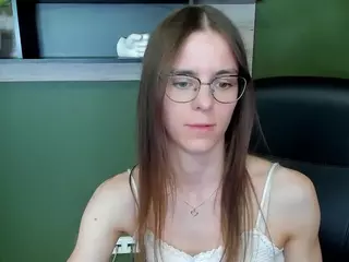 MegiDesire's Live Sex Cam Show