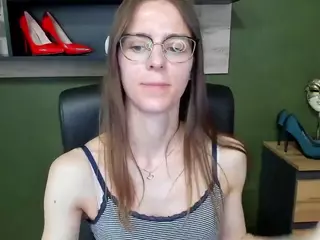 MegiDesire's Live Sex Cam Show