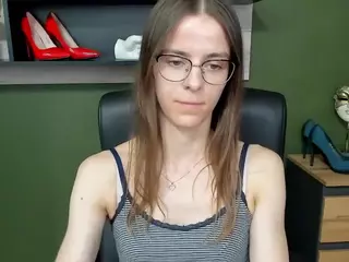 MegiDesire's Live Sex Cam Show