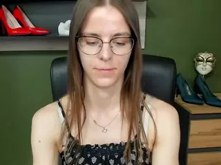 MegiDesire's Live Sex Cam Show