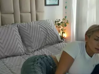 sammyxmami's Live Sex Cam Show