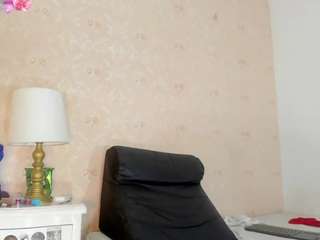 saraa-colliins from CamSoda